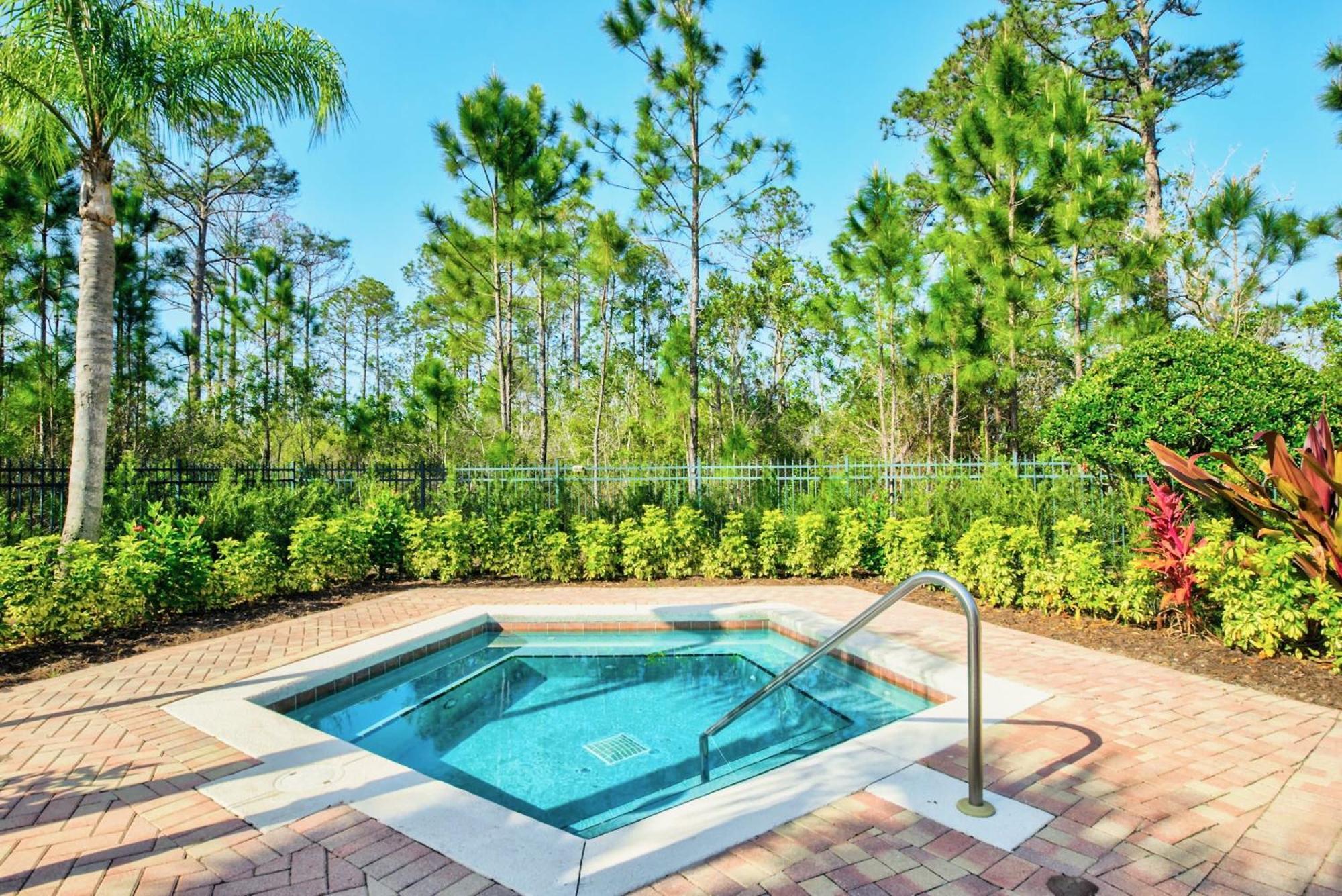 Spacious 2Br Condo With Pool & Hot Tub, Near Disney! أورلاندو المظهر الخارجي الصورة