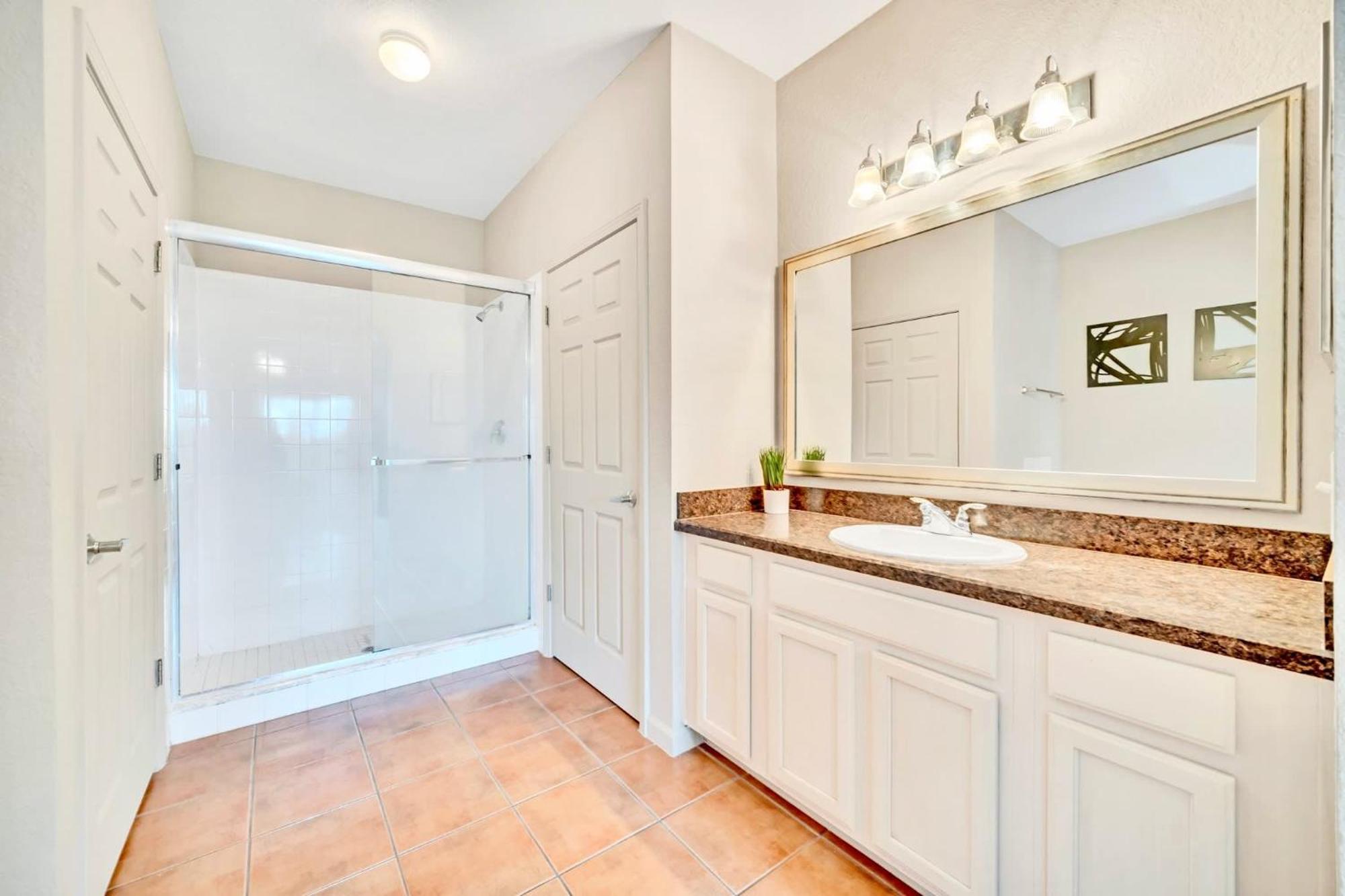 Spacious 2Br Condo With Pool & Hot Tub, Near Disney! أورلاندو المظهر الخارجي الصورة